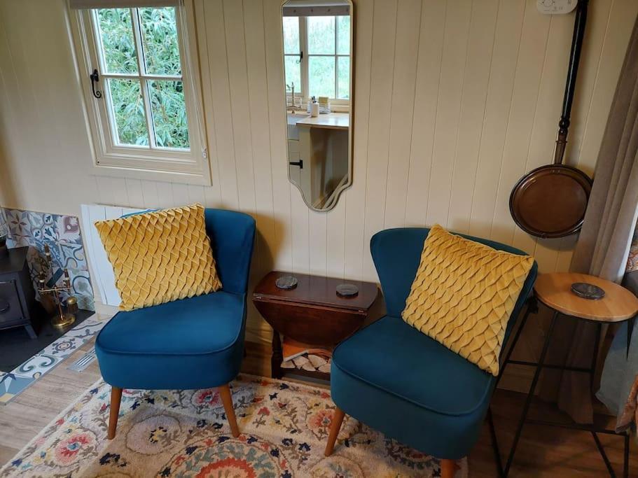 The Humble Hut Apartment Wooler Bagian luar foto